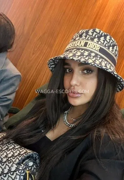 Wagga escorts Clara — 3