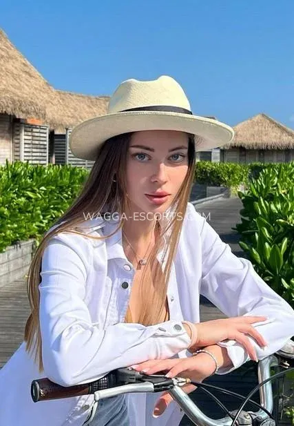 Wagga escorts Isabelle — 4