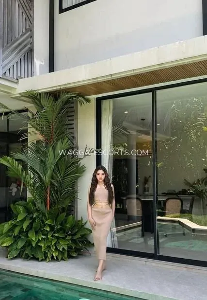 Wagga escorts Yvonne — 4