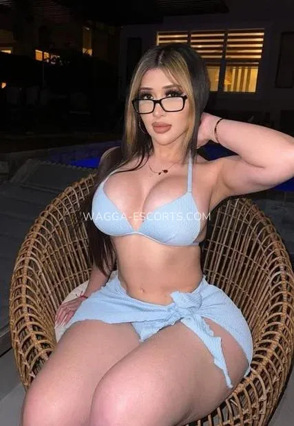 Wagga escorts Mariana — 4