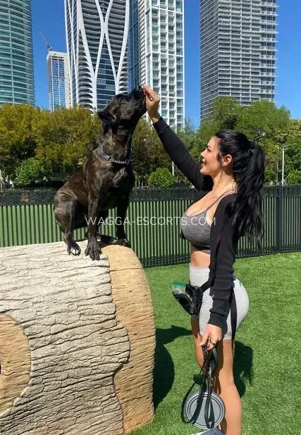 Wagga escorts Lillian — 5