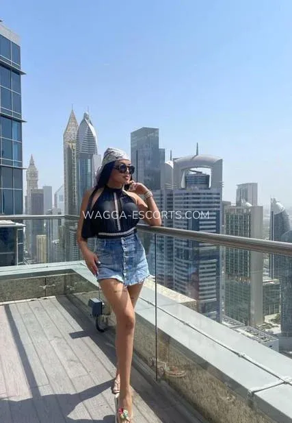 Wagga escorts Emilia — 3