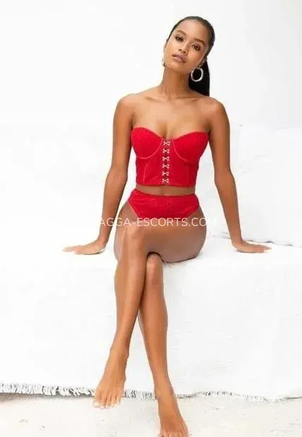 Wagga escorts Gianna — 3