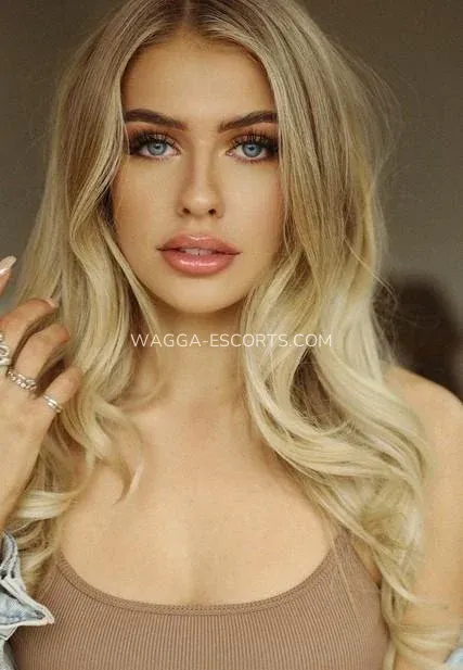 Wagga escorts Justina — 4