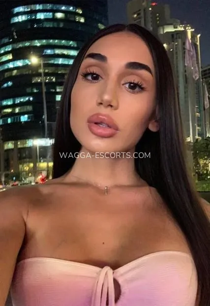 Wagga escorts Charlotte — 2