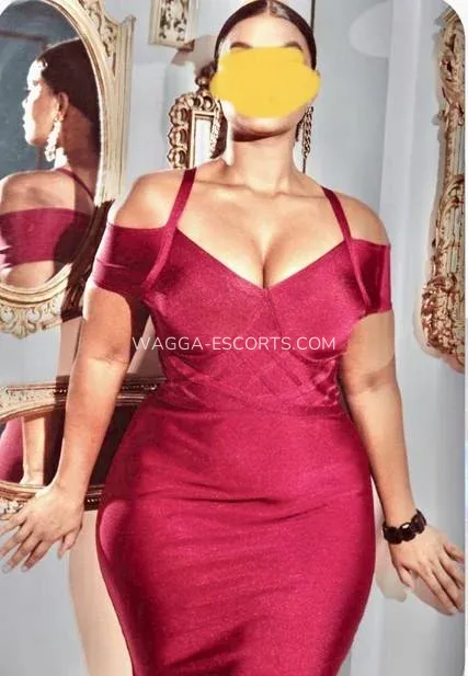 Wagga escorts Lilly — 3