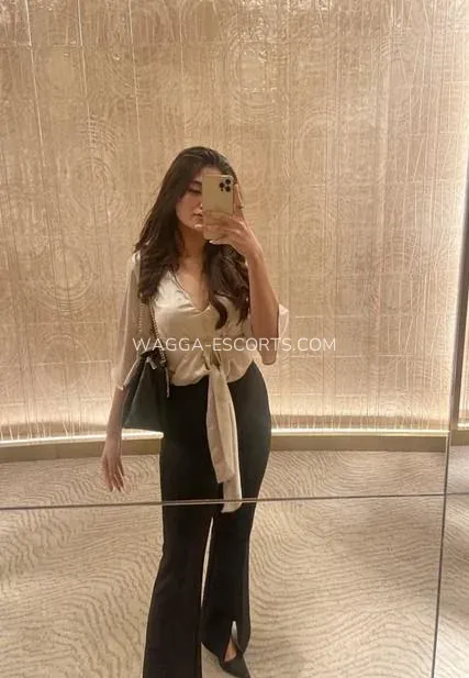 Wagga escorts Belinda — 1