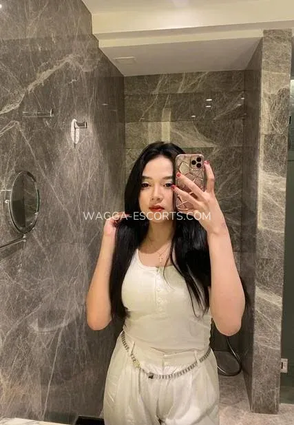 Wagga escorts Sara — 4