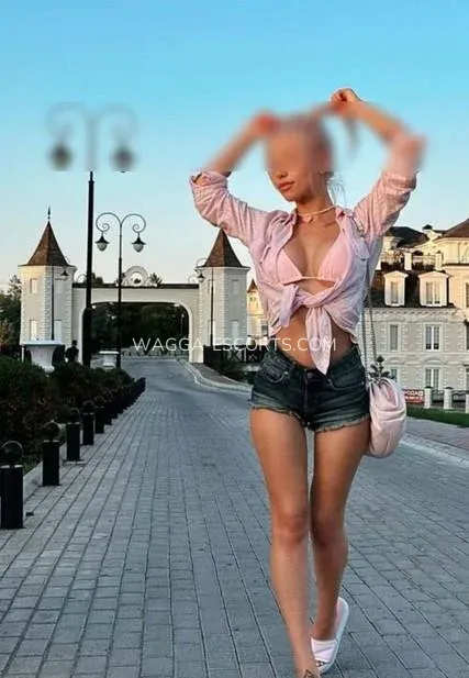 Wagga escorts Zoey — 1