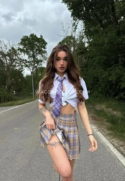 Wagga escorts Camila — 4