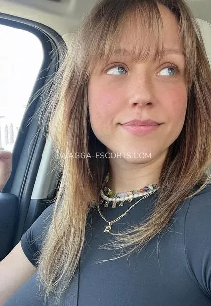 Wagga escorts Esmeralda — 4