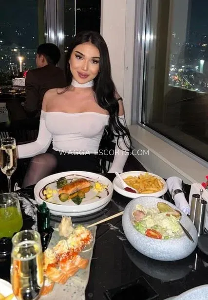 Wagga escorts Samantha — 6