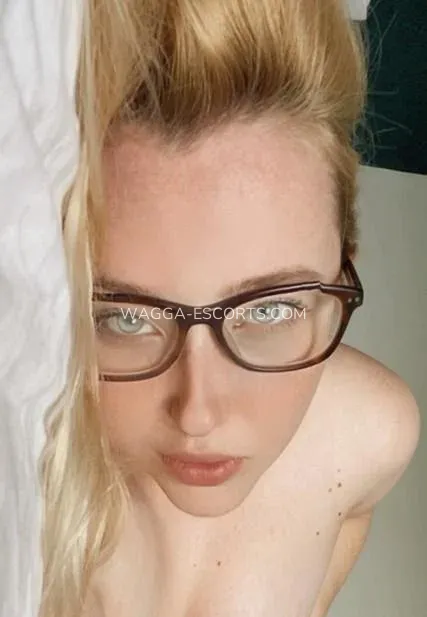 Wagga escorts Viktoria — 1