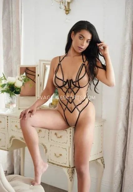 Wagga escorts Heaven — 10