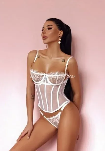 Wagga escorts Emma — 1