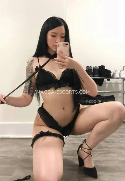 Wagga escorts Abril — 3