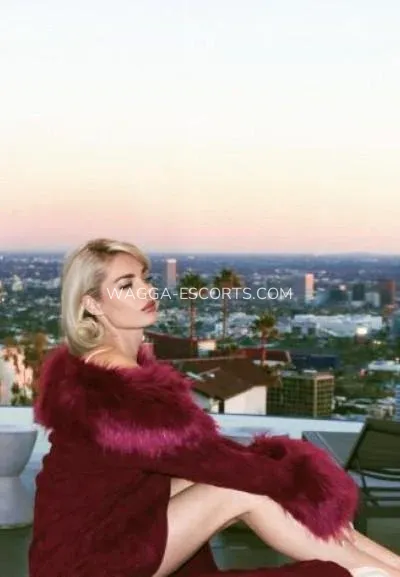 Wagga escorts Violante — 5