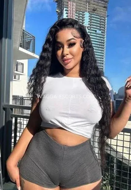 Wagga escorts Rebecca — 3