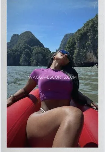 Wagga escorts Isabelle — 8