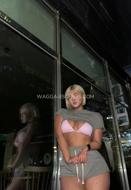 Wagga escorts Ellinor — 4