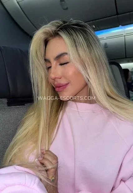 Wagga escorts Esmeralda — 3