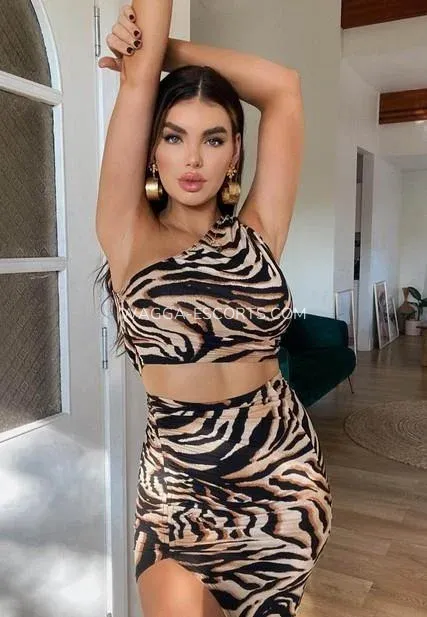 Wagga escorts Piedad — 3