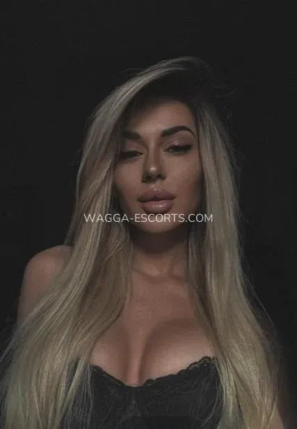 Wagga escorts Ariel — 5
