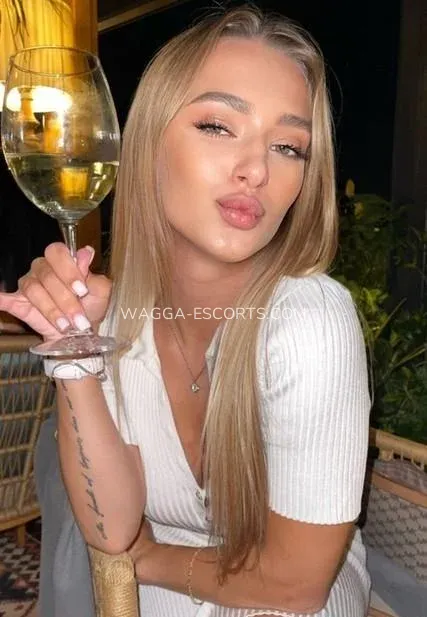 Wagga escorts Liliana — 1