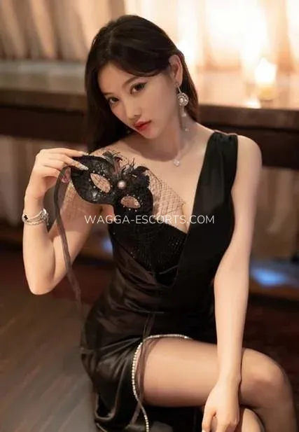 Wagga escorts Karen — 1