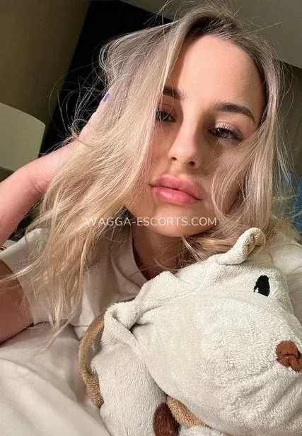 Wagga escorts Natalie — 3