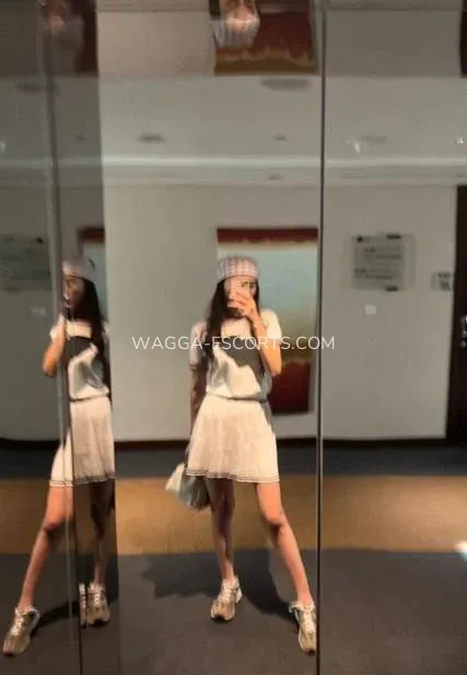 Wagga escorts Märta — 5