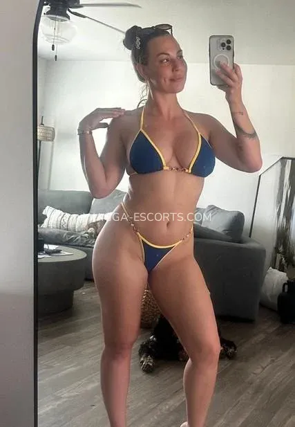 Wagga escorts Chelsea — 3