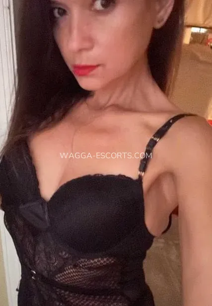 Wagga escorts Ellen — 3