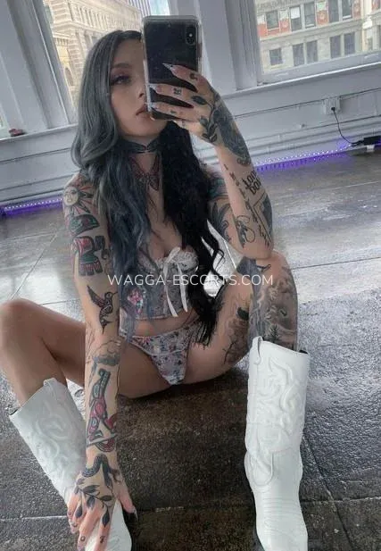 Wagga escorts Shelby — 6