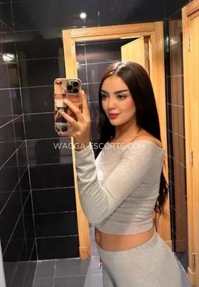 Wagga escorts Clara — 9