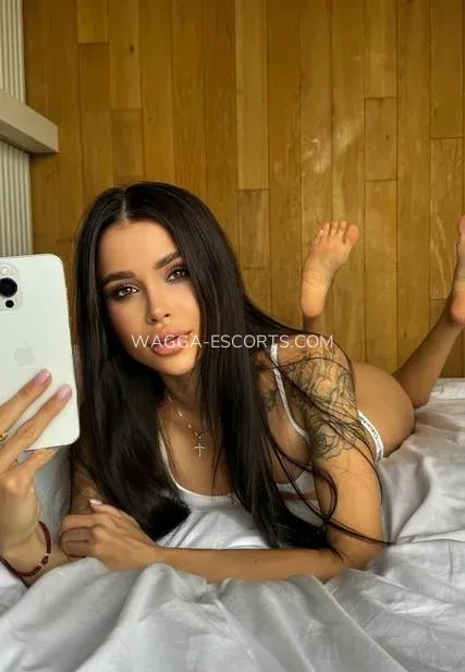 Wagga escorts Adrianna — 5