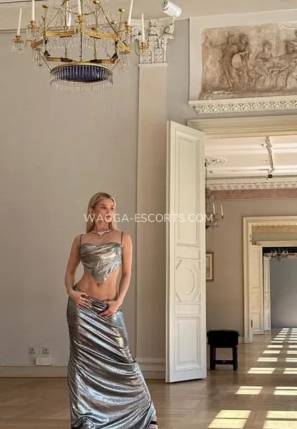 Wagga escorts Emilia — 1