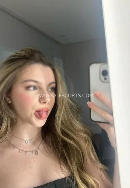 Wagga escorts Josefin — 3