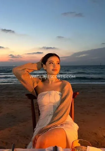 Wagga escorts Agnes — 8