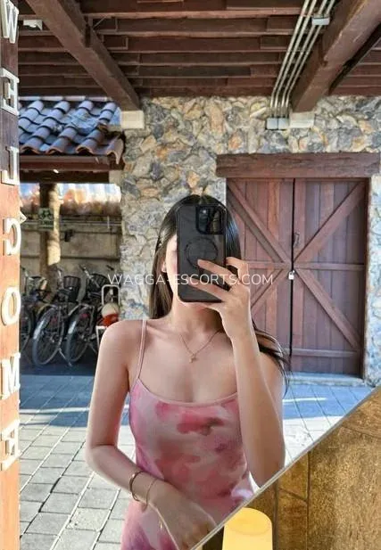 Wagga escorts Caitlyn — 8