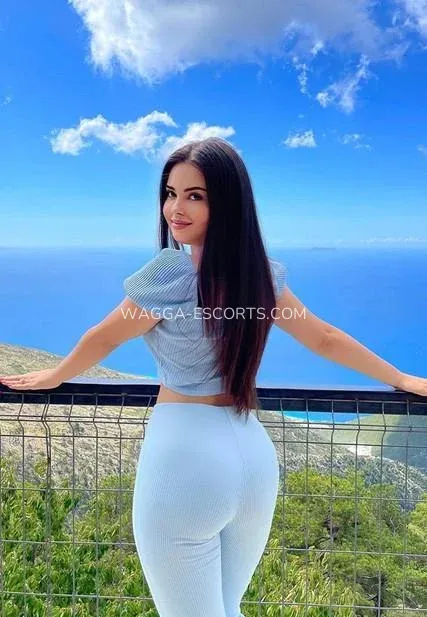 Wagga escorts Emilia — 3