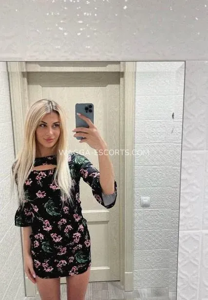 Wagga escorts Ariel — 10