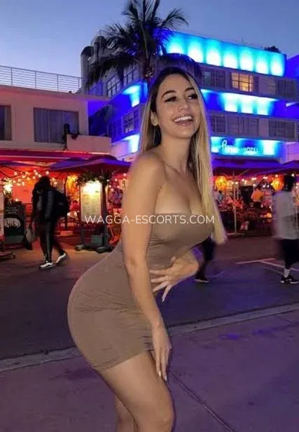 Wagga escorts Maj — 3