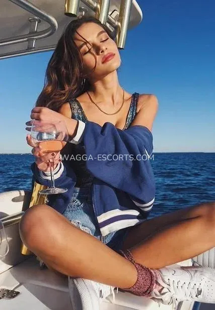 Wagga escorts Valentina — 3