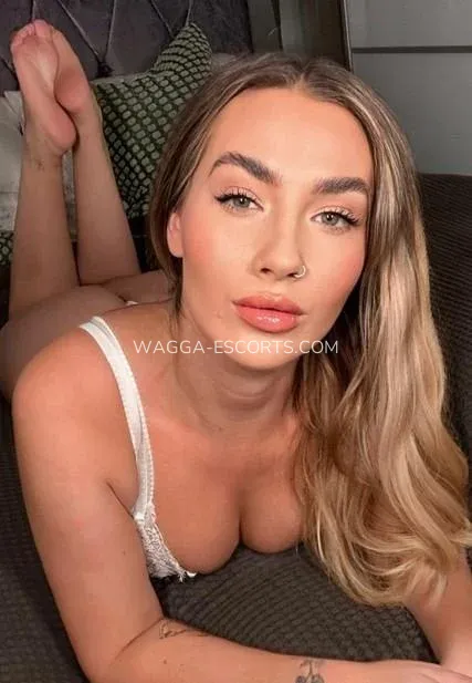 Wagga escorts Karin — 5
