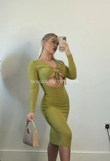 Wagga escorts Cassandra