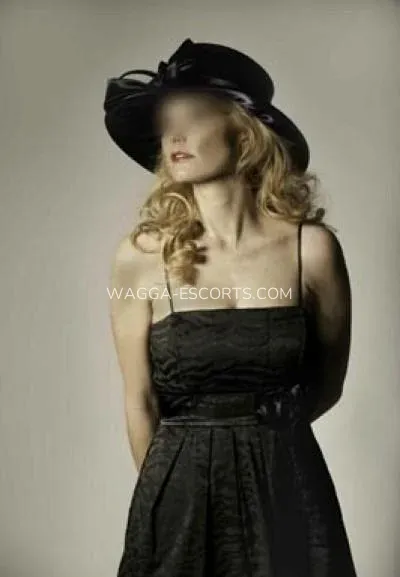 Wagga escorts Hanna — 3