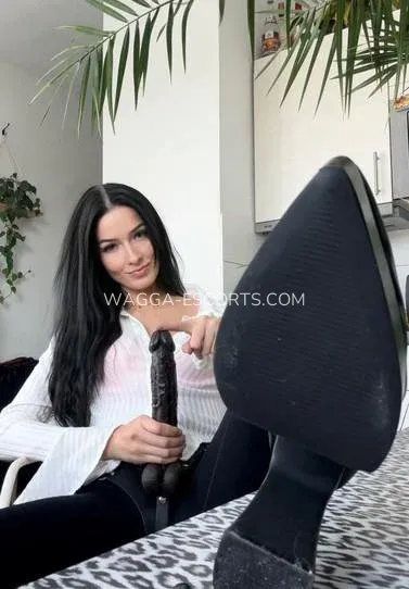 Wagga escorts Mary — 1
