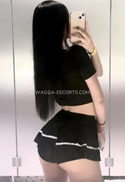 Wagga escorts Evelyn — 2