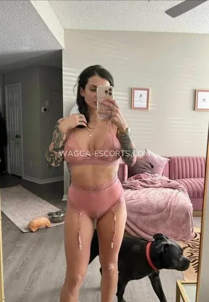 Wagga escorts Paige — 1